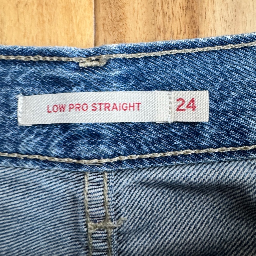 Levi’s Low Pro Straight Size 24 Blue Jeans - Picture 4 of 14
